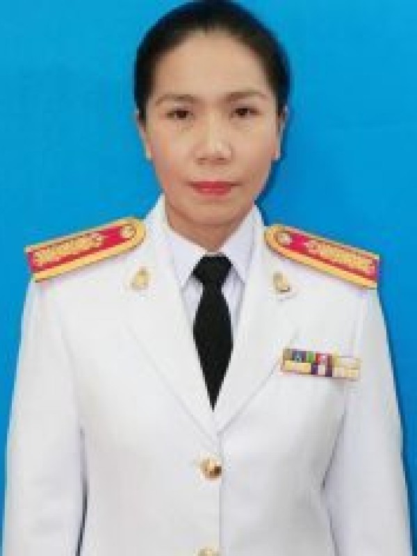 รูป นางอิงอร บุตรศรีผา