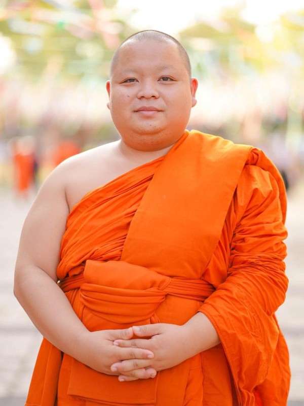 รูป พระมหาอำพล ธนปญฺโญ, ดร.